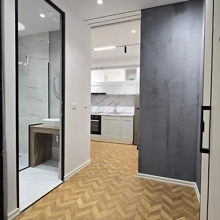 Tirent Apartment-modern Bedrooms Near Liqeni I Thate