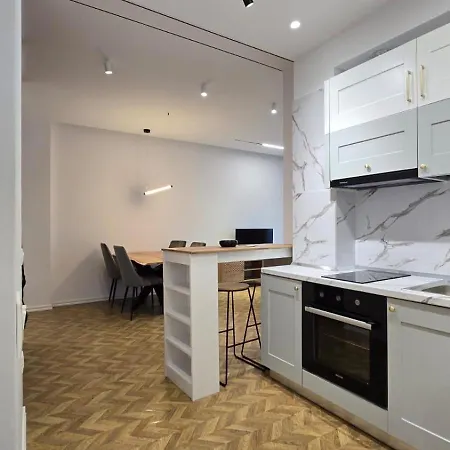 Apartment Tirent Apartment-modern Bedrooms Near Liqeni I Thate *