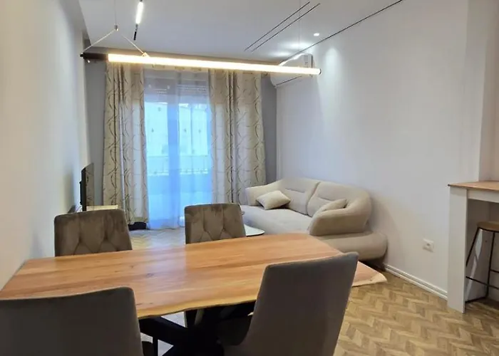 Tirent Apartment-modern Bedrooms Near Liqeni I Thate Apartmán Tirana