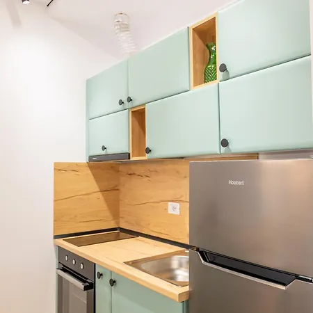 Appartamento Tirent Apartment-modern Bedrooms Near Liqeni I Thate *