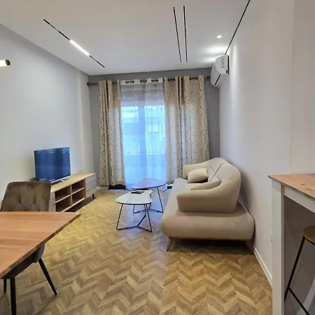 Apartament Tirent Apartment-modern Bedrooms Near Liqeni I Thate