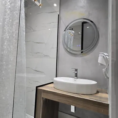Tirent Apartment-modern Bedrooms Near Liqeni I Thate Apartament *