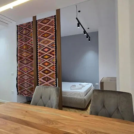 Apartament Tirent Apartment-modern Bedrooms Near Liqeni I Thate *
