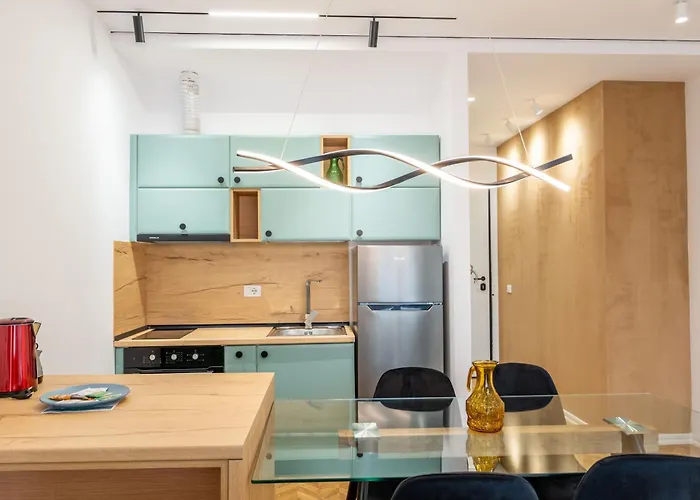 Appartamento Tirent Apartment-modern Bedrooms Near Liqeni I Thate *