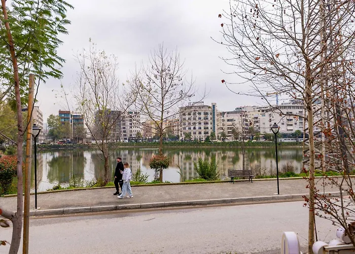 Tirent Apartment-modern Bedrooms Near Liqeni I Thate *