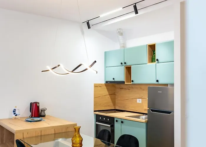 Tirent Apartment-modern Bedrooms Near Liqeni I Thate Appartement *