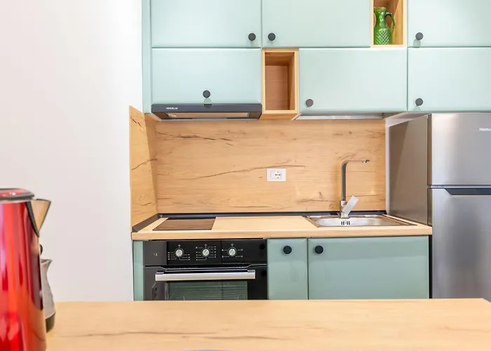 Tirent Apartment-modern Bedrooms Near Liqeni I Thate * 地拉那