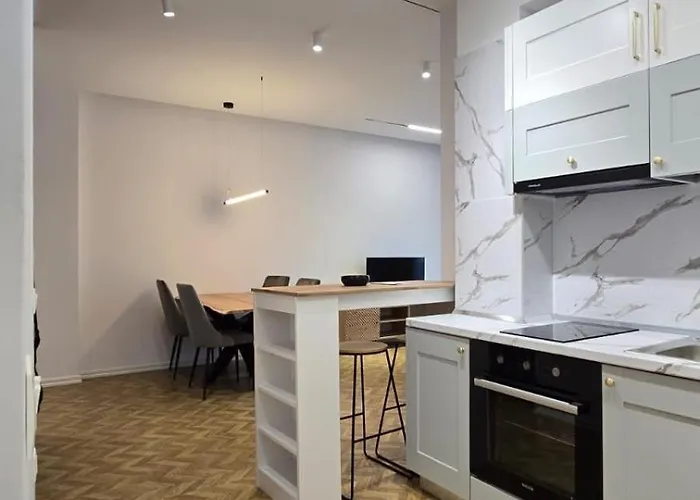 Appartamento Tirent Apartment-modern Bedrooms Near Liqeni I Thate *